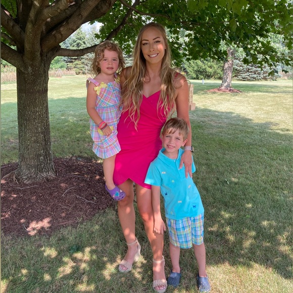 ✨❤️Meet your seller!!❤️✨ - Picture 6 of 7